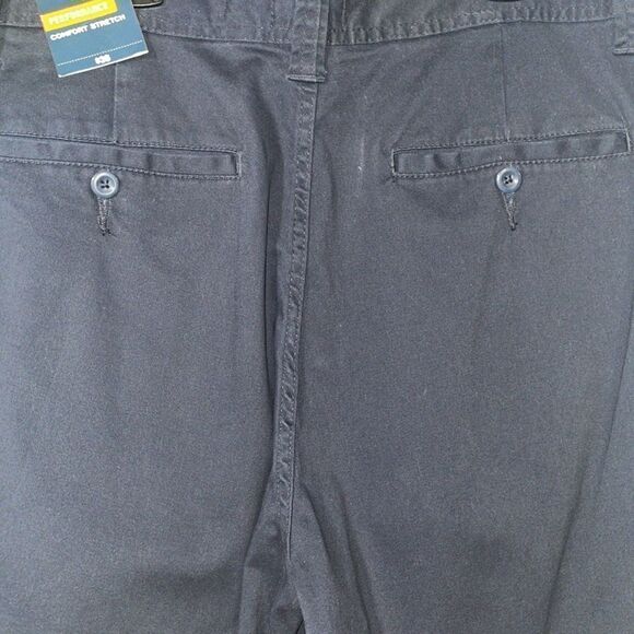 St. John’s bay shorts - Picture 5 of 10